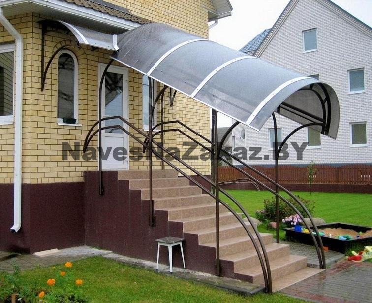 Навес над крыльцом частного дома №13 в Гомеле и области Навес над крыльцом частного дома №13