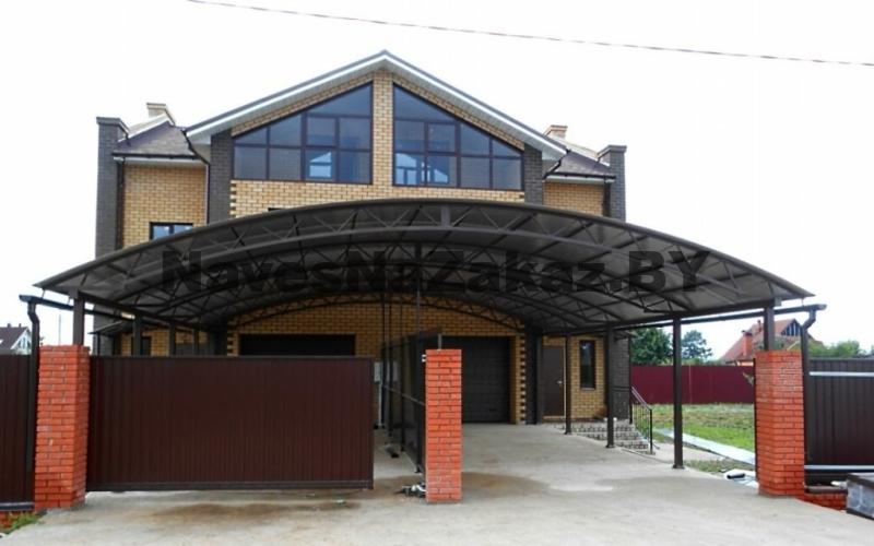 Арочный навес перед гаражом 5 на 5м в Гомеле и области Арочный навес перед гаражом 5 на 5м