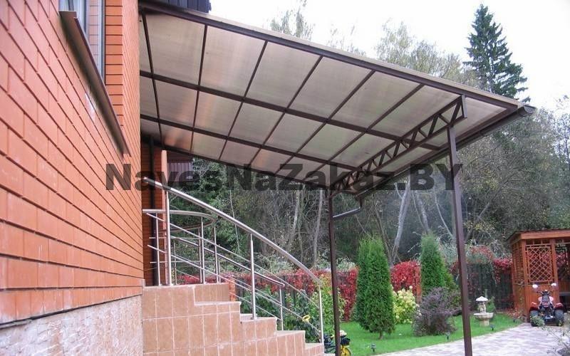 Односкатный навес над крыльцом 4 м на 5 м в Гомеле и области Односкатный навес над крыльцом 4 м на 5 м